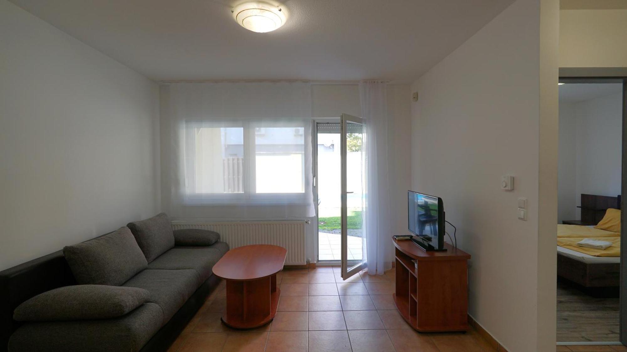 Apartament Yellow Sun Apartman Siófok Zewnętrze zdjęcie